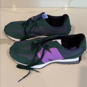 New Balance Men’s Sneakers in Green and Purple size 6 men’s